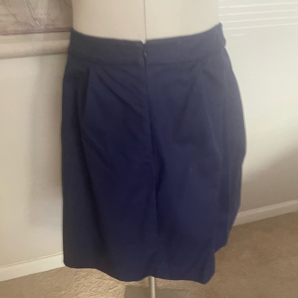Navy full pleated skirt from LOFT - Picture 2 of 4